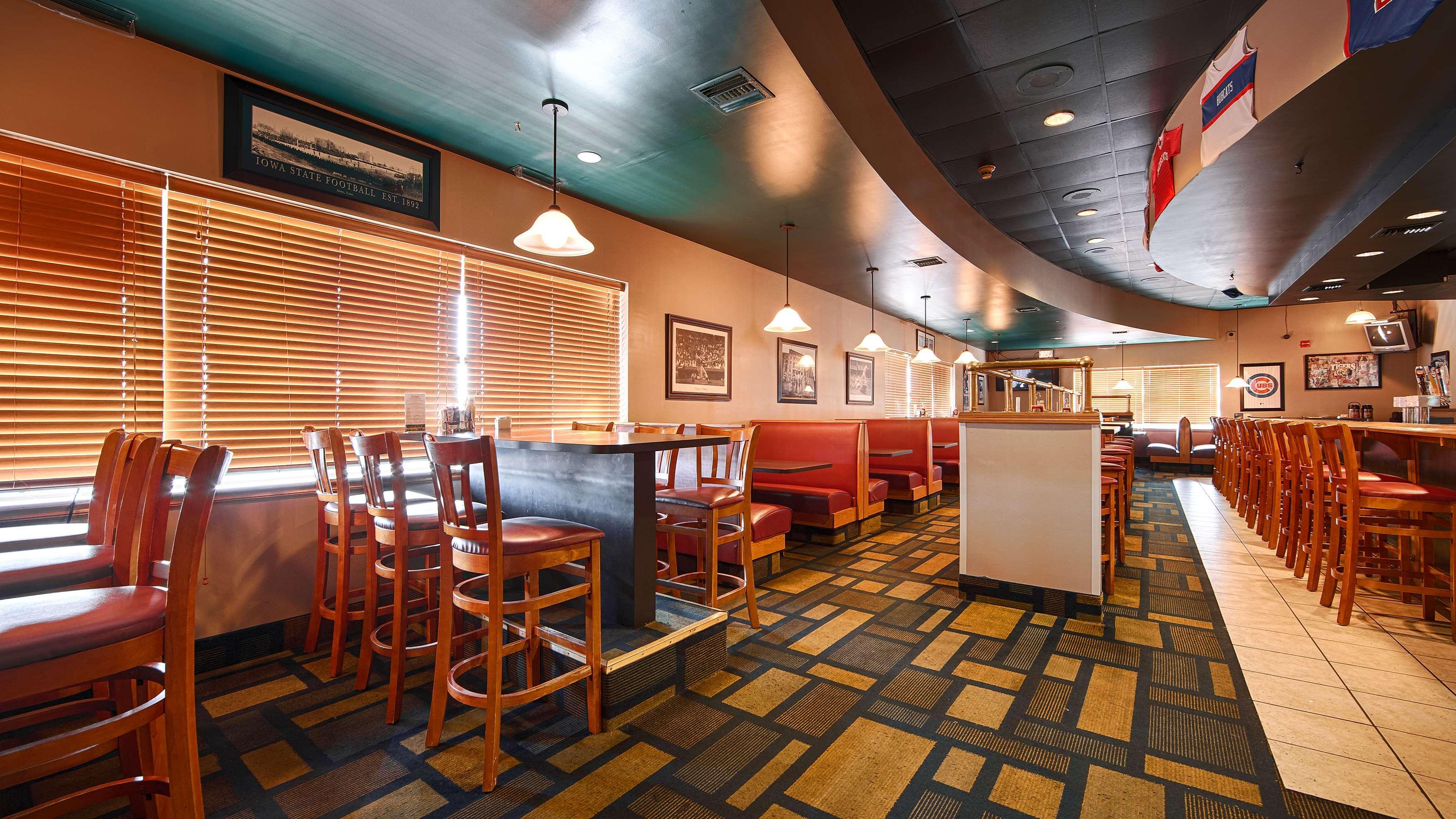 Rock Island Inn & Suites Marshalltown Eksteriør billede