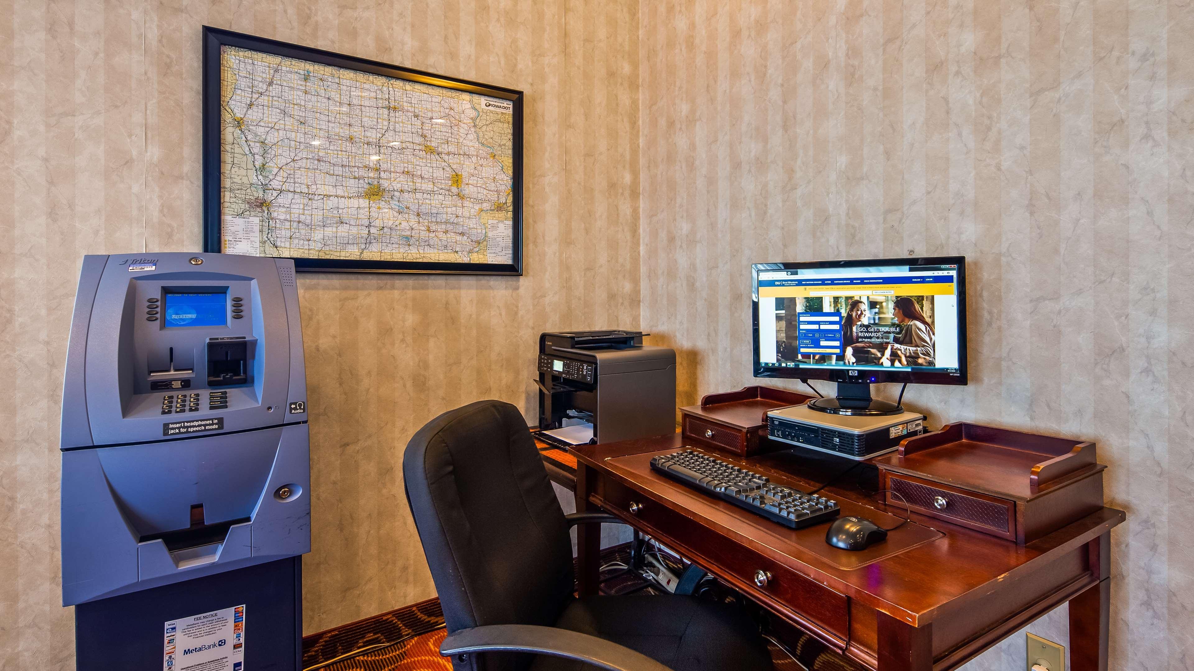 Rock Island Inn & Suites Marshalltown Eksteriør billede