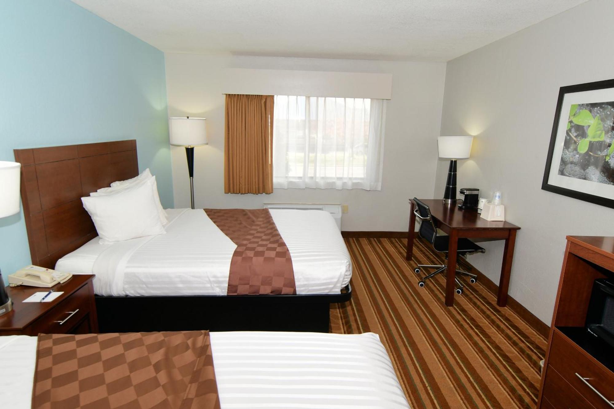 Rock Island Inn & Suites Marshalltown Eksteriør billede